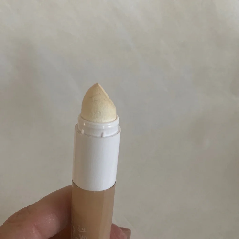Clinique Even Better All-Over Concealer + Eraser 0.2 oz CN52 Neutral